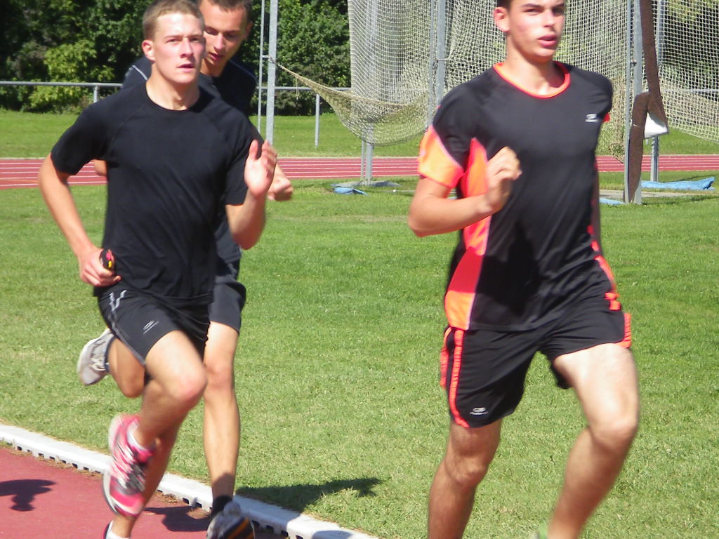 Joubert Gites - running team